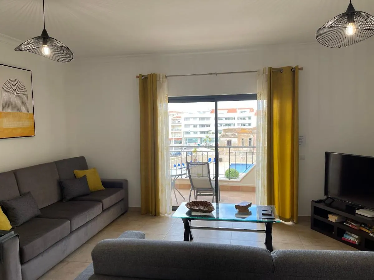 Lucas House 3 - Garden Apartment Lagos