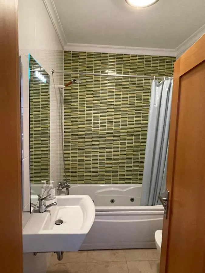 Lucas House 3 - Garden Apartment Lagos